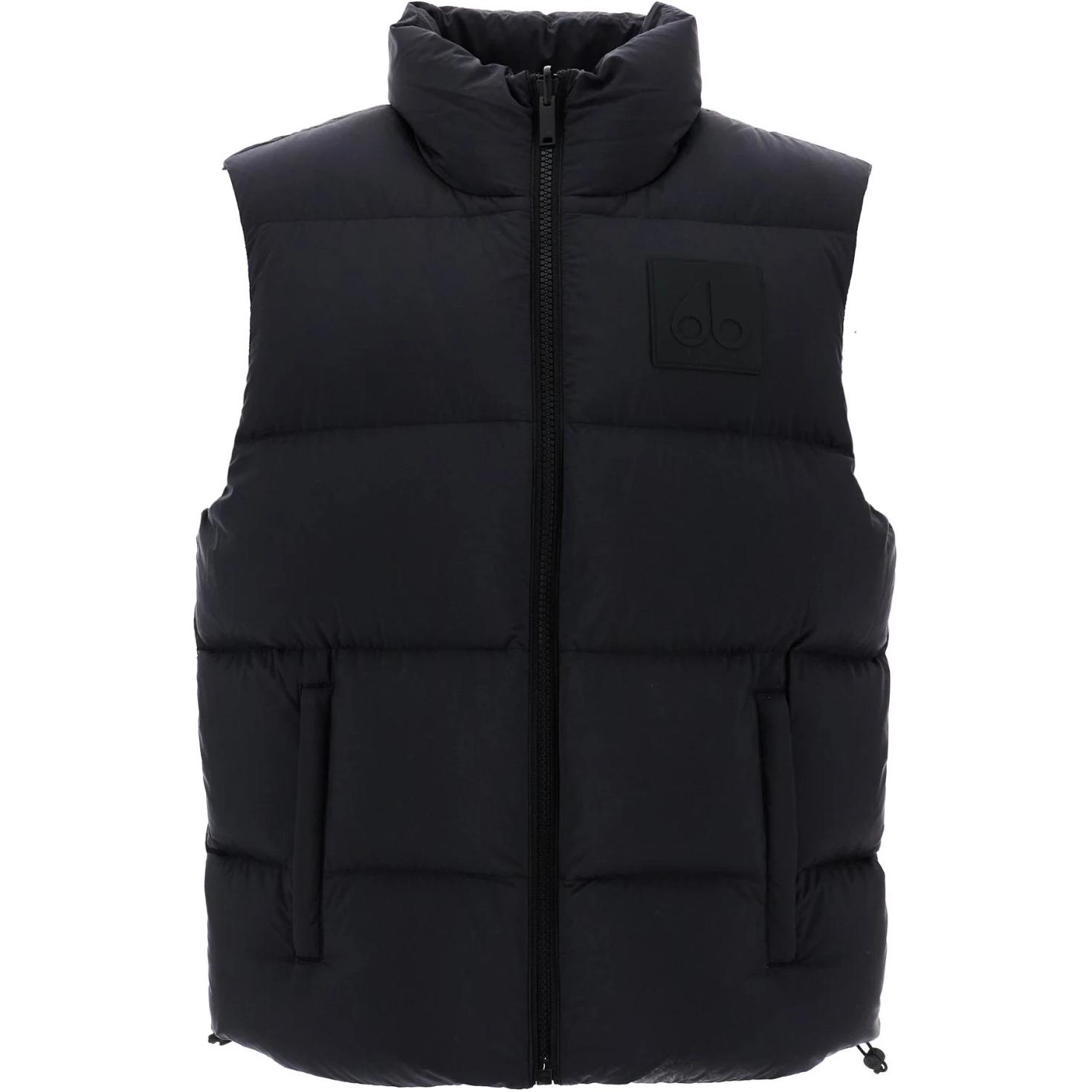 Черный реверсивный жилет с логотипом Moose Knuckles
Черный реверсивный жилет с логотипом Moose Knuckles