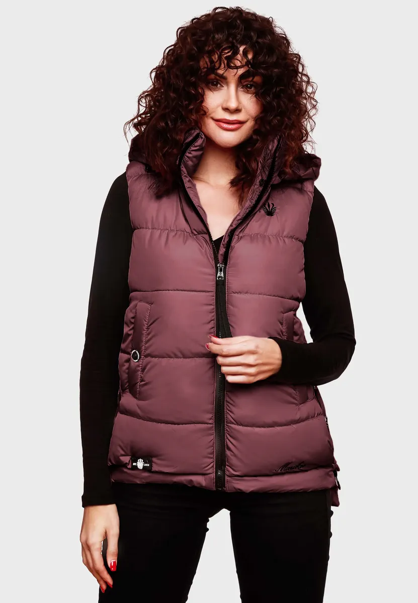 Стеганый жилет Marikoo "Заринаа" с четырьмя боковыми карманами, цвет Weinrot
Стеганый жилет Marikoo "Заринаа" с четырьмя боковыми карманами, цвет Weinrot