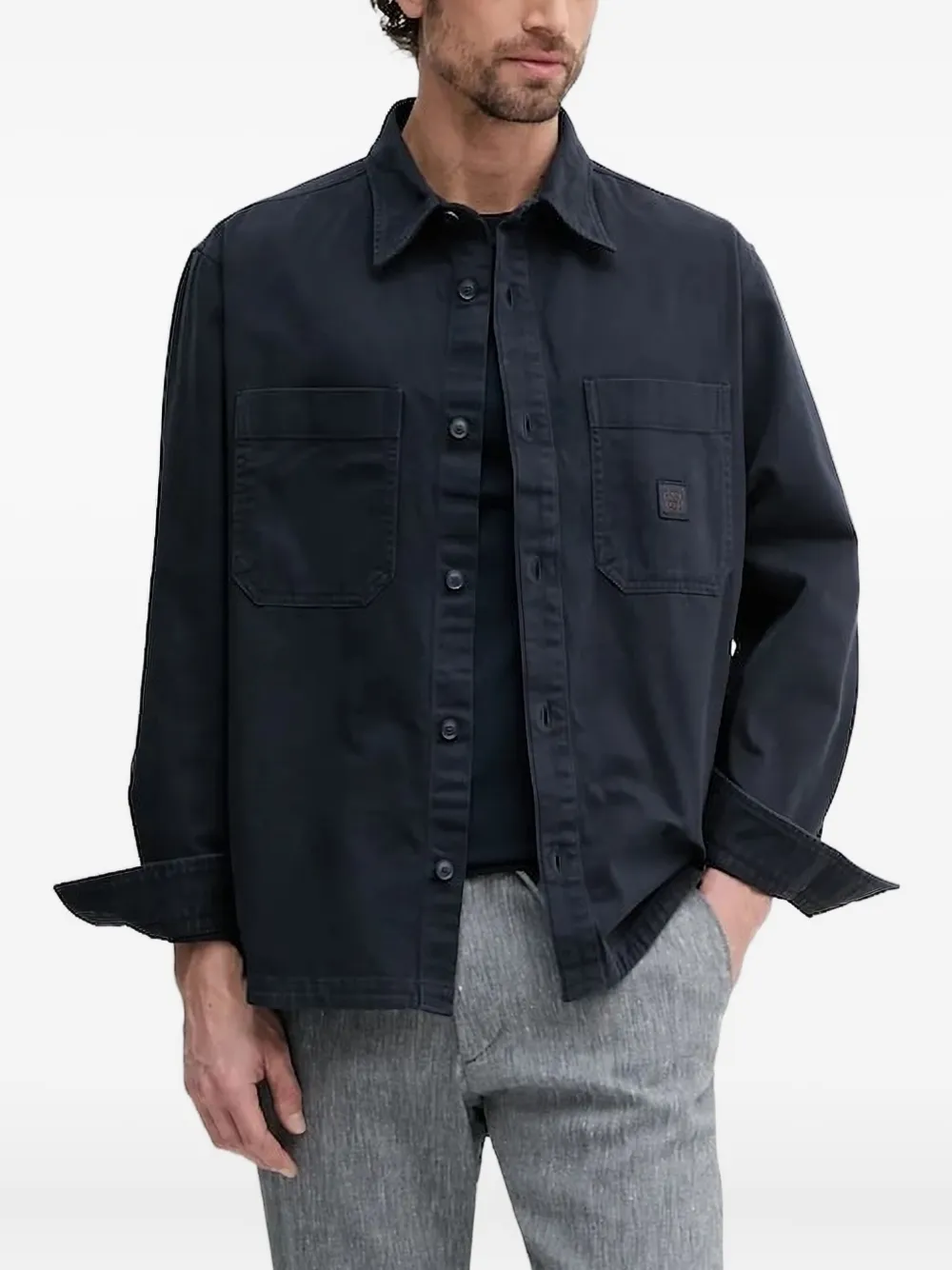 Рубашка с длинными рукавами и накладными карманами BOSS, синий
Рубашка с длинными рукавами и накладными карманами BOSS, синий