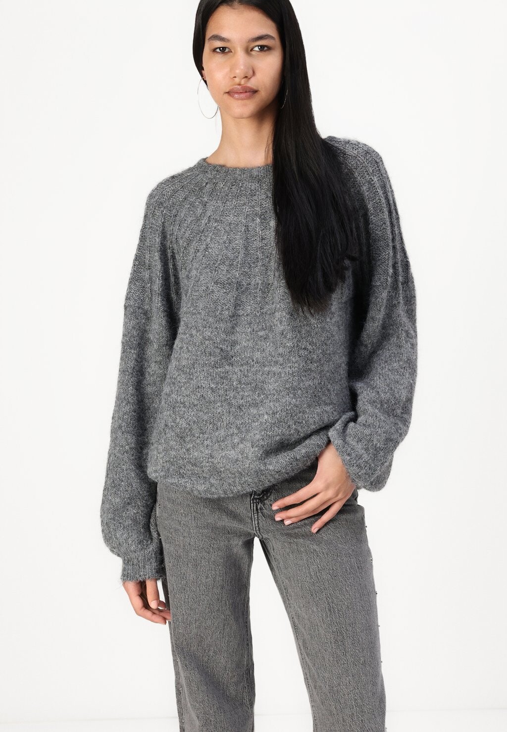 Джинсы прямого кроя VMTESSA WIDE RIVET Vero Moda, серый
Джинсы прямого кроя VMTESSA WIDE RIVET Vero Moda, серый