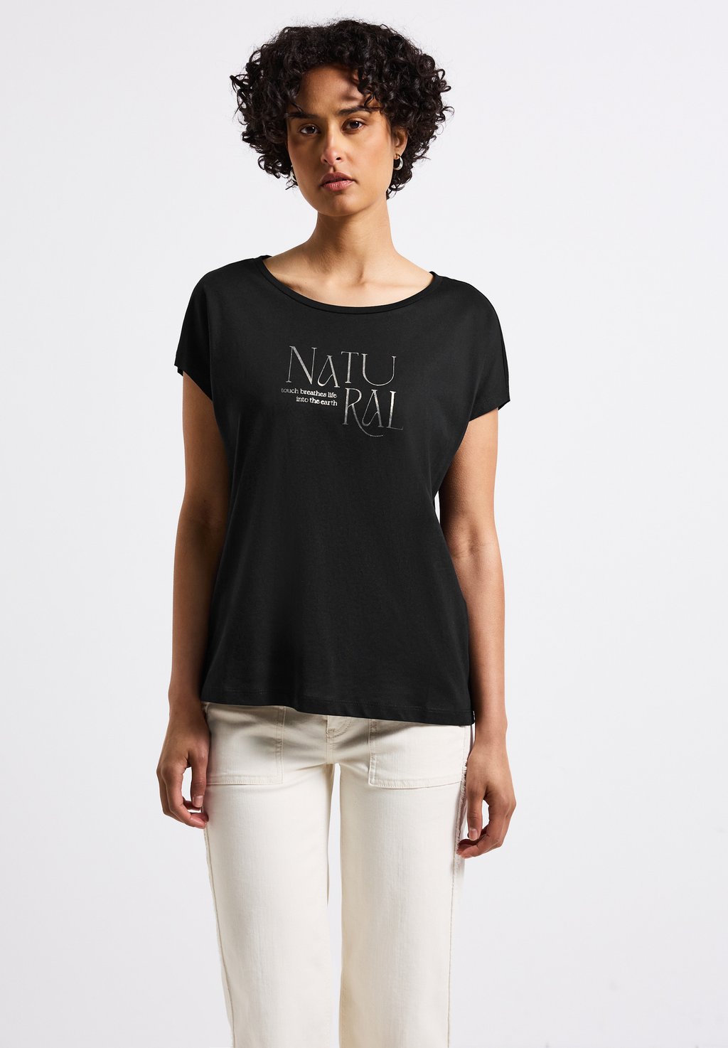 Футболка с принтом MIT GLITZER-WORDING Street One, черный
Футболка с принтом MIT GLITZER-WORDING Street One, черный