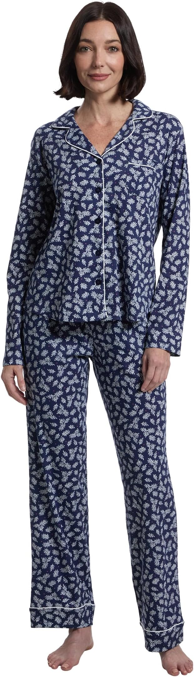 Женский комплект Jolly & Bright: топ с длинными рукавами и длинные брюки Karen Neuburger, Dotted Leaf Toss
Женский комплект Jolly & Bright: топ с длинными рукавами и длинные брюки Karen Neuburger, Dotted Leaf Toss