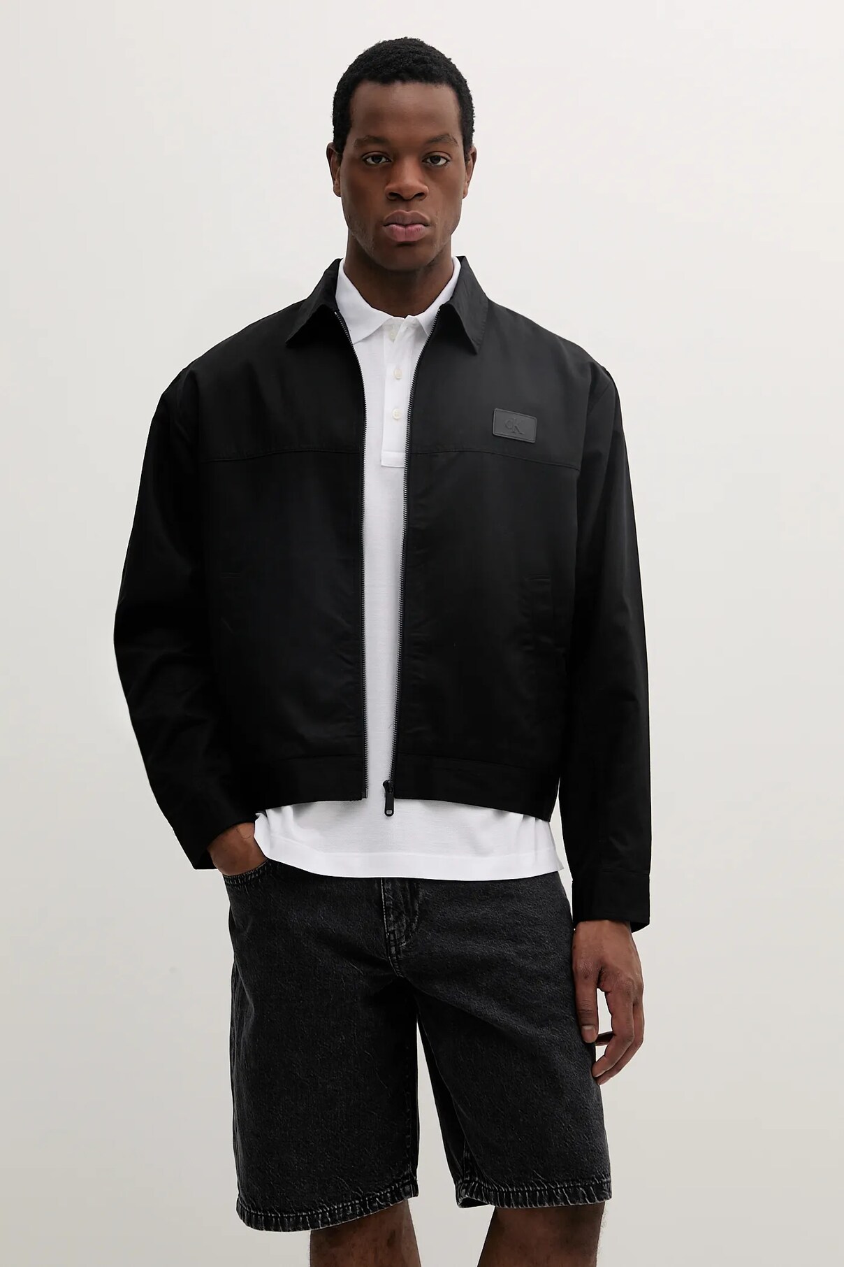 Куртка из льняной смеси Calvin Klein Jeans, черный
Куртка из льняной смеси Calvin Klein Jeans, черный