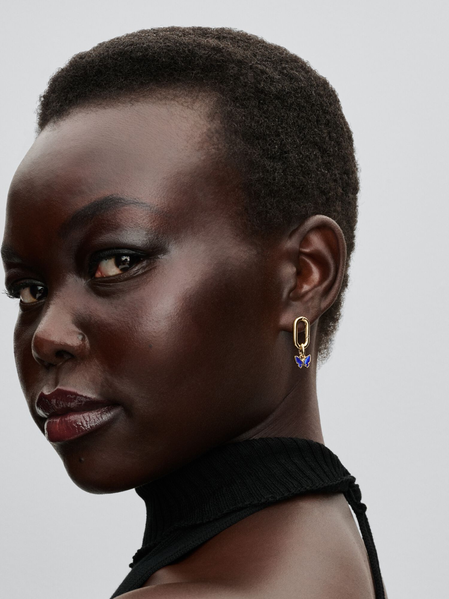 Серьги-подвески Бегущие бабочки Pandora
Серьги-подвески Бегущие бабочки Pandora