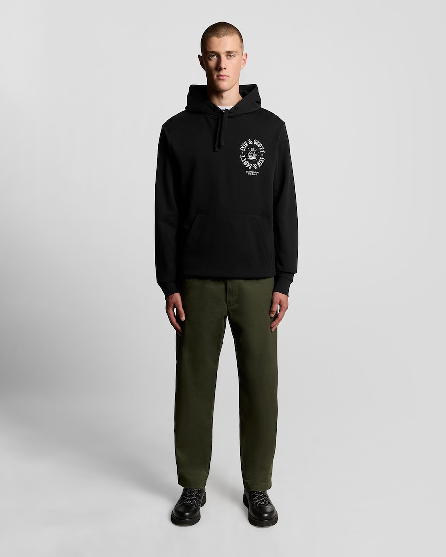 Толстовка Lyle & Scott Ship Insignia, черный
Толстовка Lyle & Scott Ship Insignia, черный