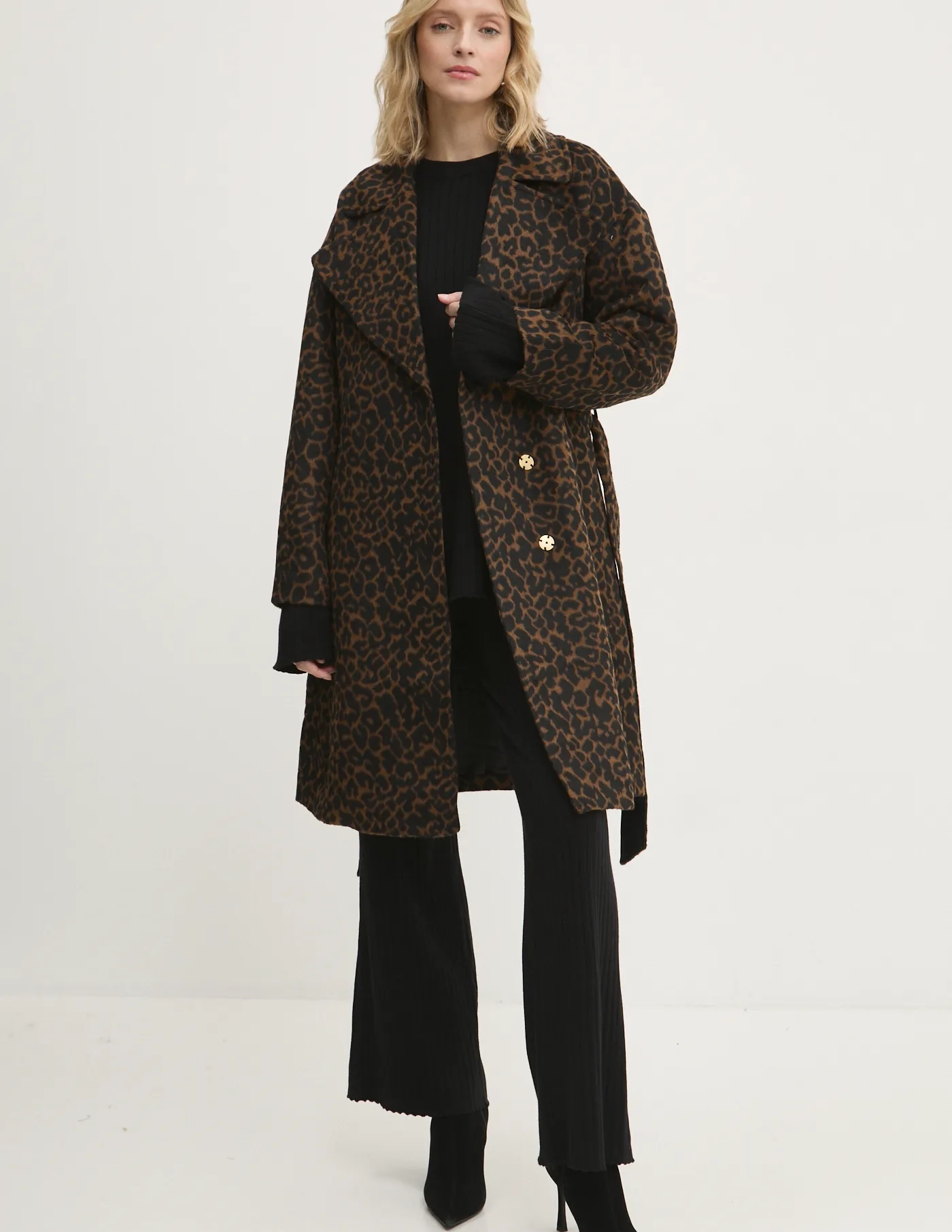 Плащ Answear Lab, черный
Плащ Answear Lab, черный