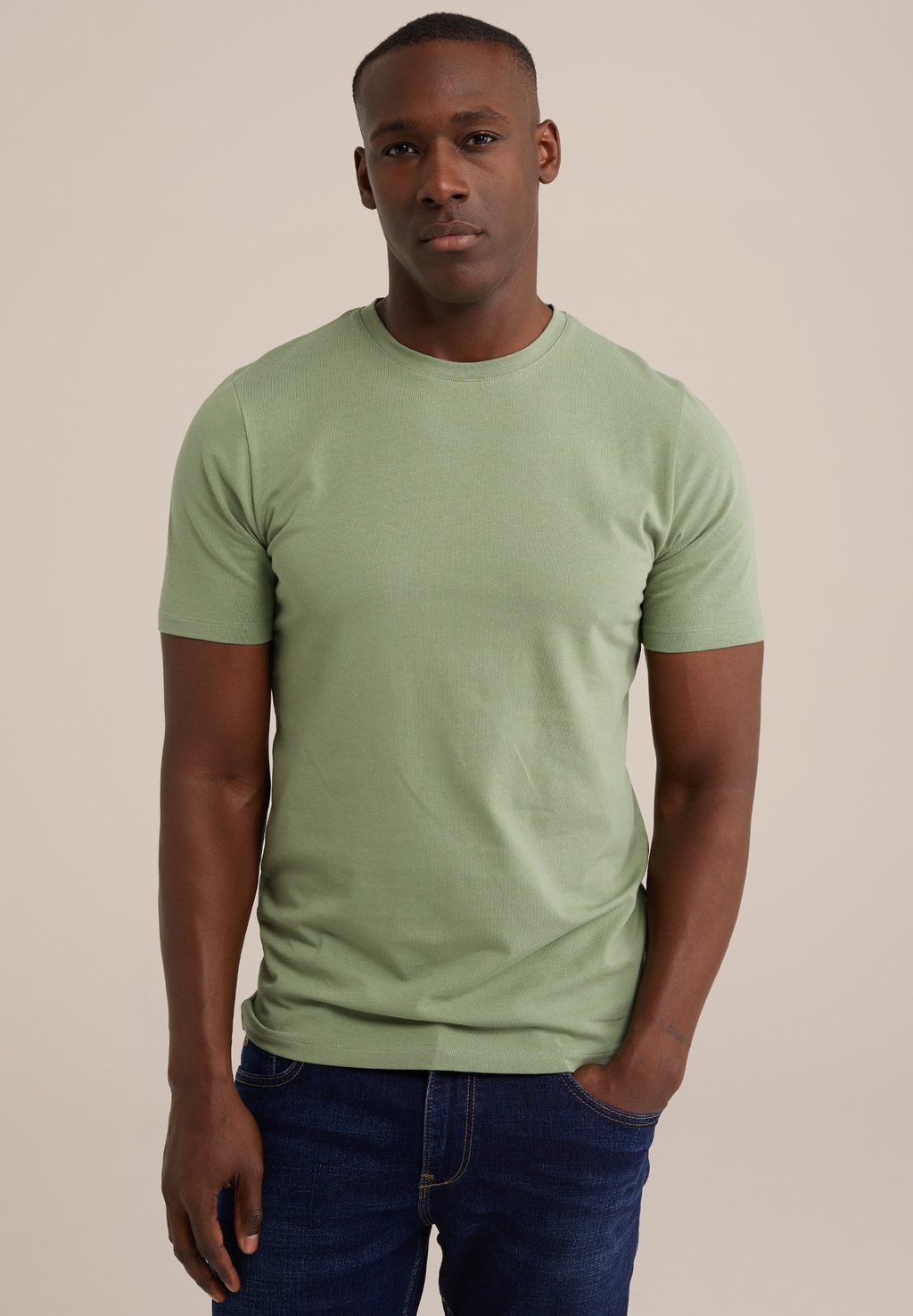 Базовая футболка WE Fashion, зеленый
Базовая футболка WE Fashion, зеленый