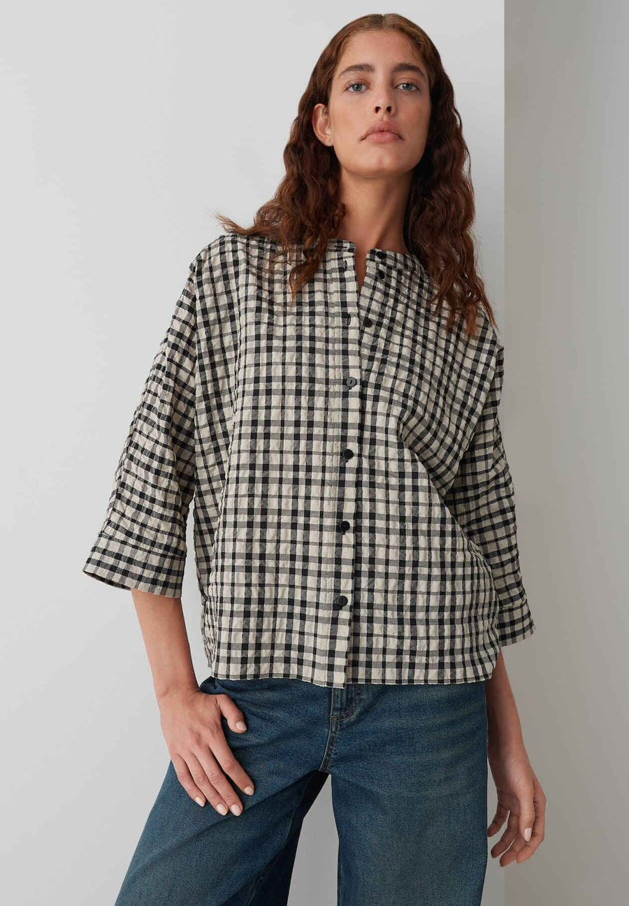 Блуза OPUS BATWING 3/4 SLEEVE CHECK PATTERN, Black
Блуза OPUS BATWING 3/4 SLEEVE CHECK PATTERN, Black