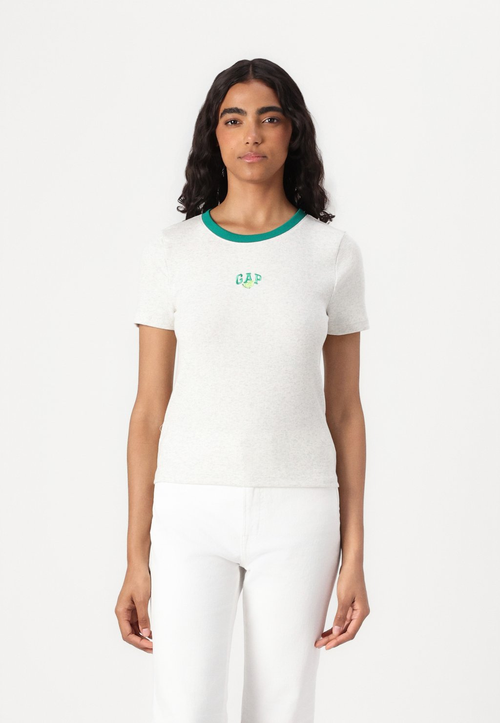 Футболка с принтом TEE GAP, зеленый
Футболка с принтом TEE GAP, зеленый