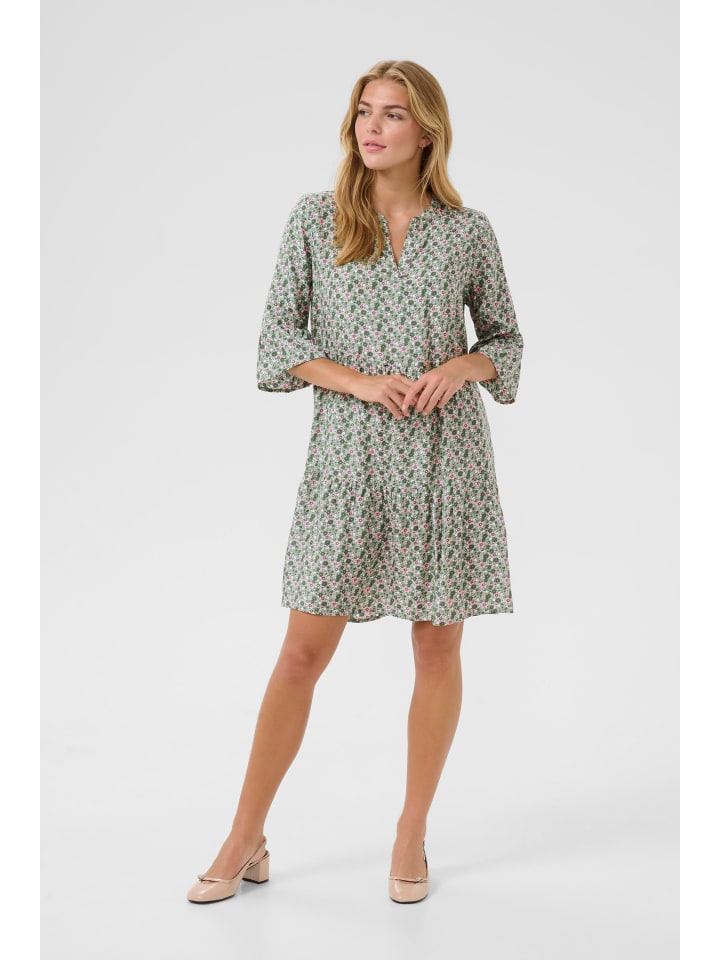 Cream Платье CREmmiy свободного кроя, зелено-розовые цветы
Cream Платье CREmmiy свободного кроя, зелено-розовые цветы