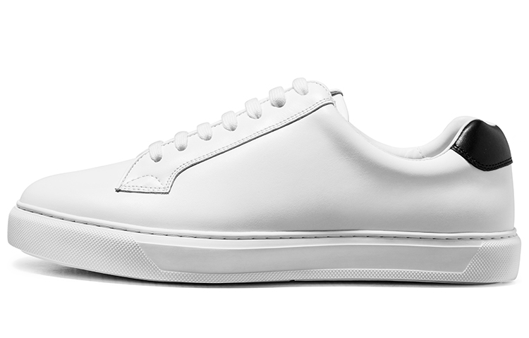 Кроссовки белые из телячьей кожи для скейтборда мужские THOM WILLS
Кроссовки белые из телячьей кожи для скейтборда мужские THOM WILLS