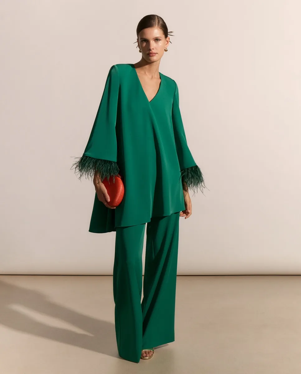 Двухкомпонентный комбинезон с перьями Woman Fiesta El Corte Inglés, зеленый
Двухкомпонентный комбинезон с перьями Woman Fiesta El Corte Inglés, зеленый