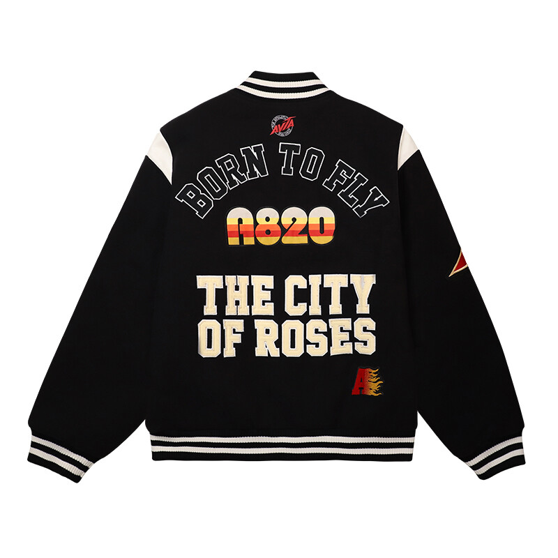 Бейсбольная куртка унисекс черный Avia
Бейсбольная куртка унисекс черный Avia