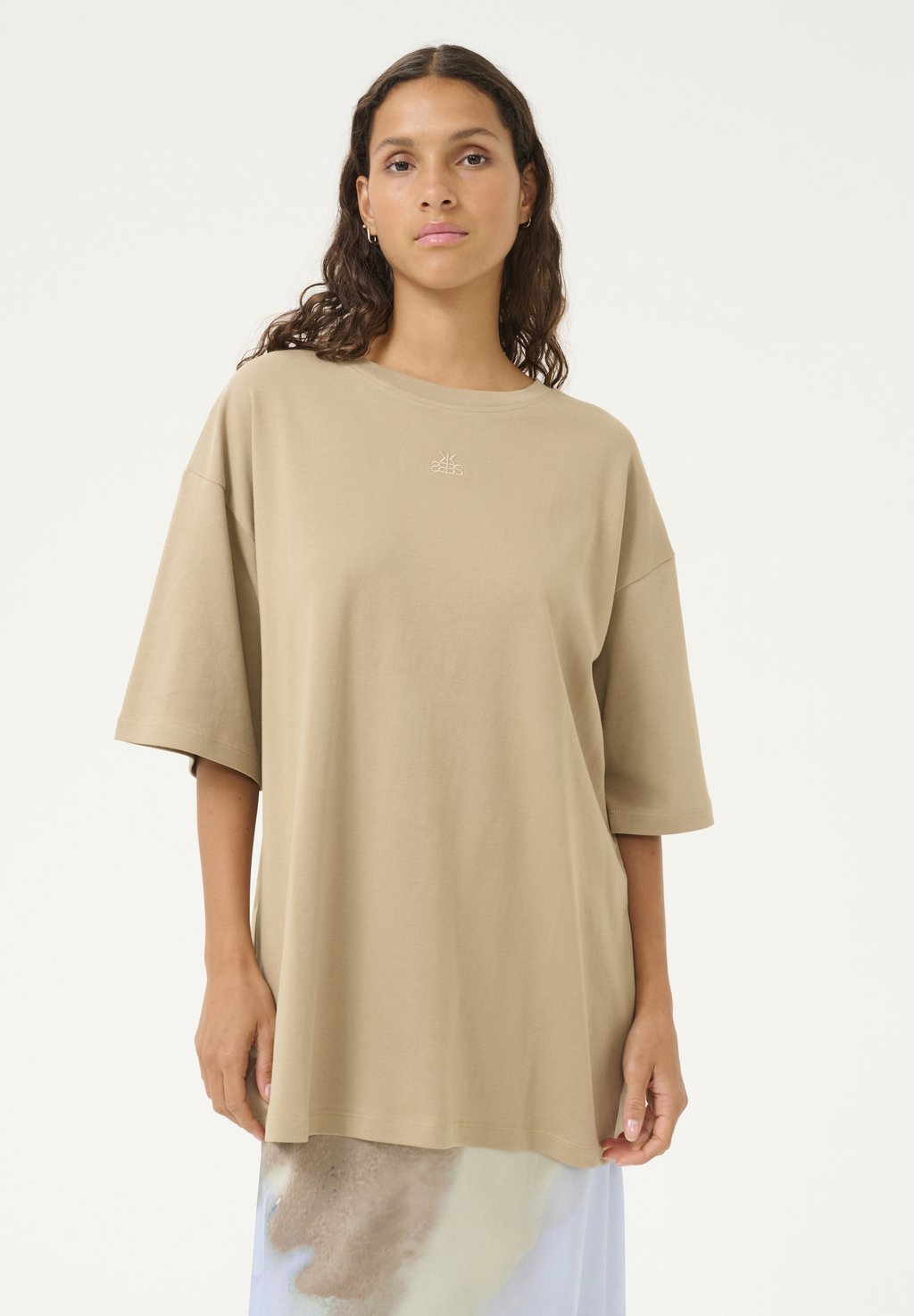 Топ с длинными рукавами ULINE TEE Karen by Simonsen, песочный
Топ с длинными рукавами ULINE TEE Karen by Simonsen, песочный