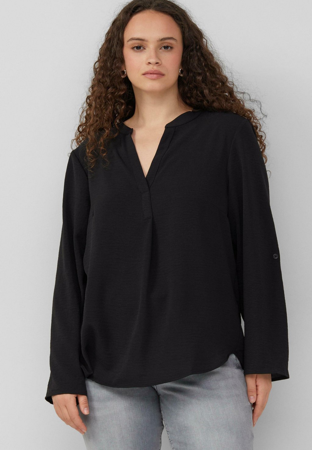 Блуза QS, черный
Блуза QS, черный