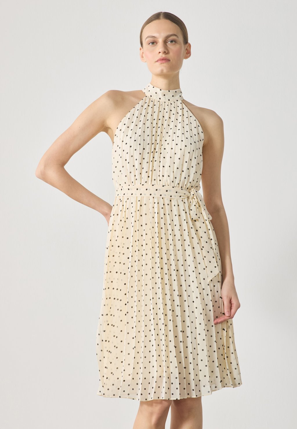 Коктейльное/вечернее платье Anna Field, кремовый
Коктейльное/вечернее платье Anna Field, кремовый