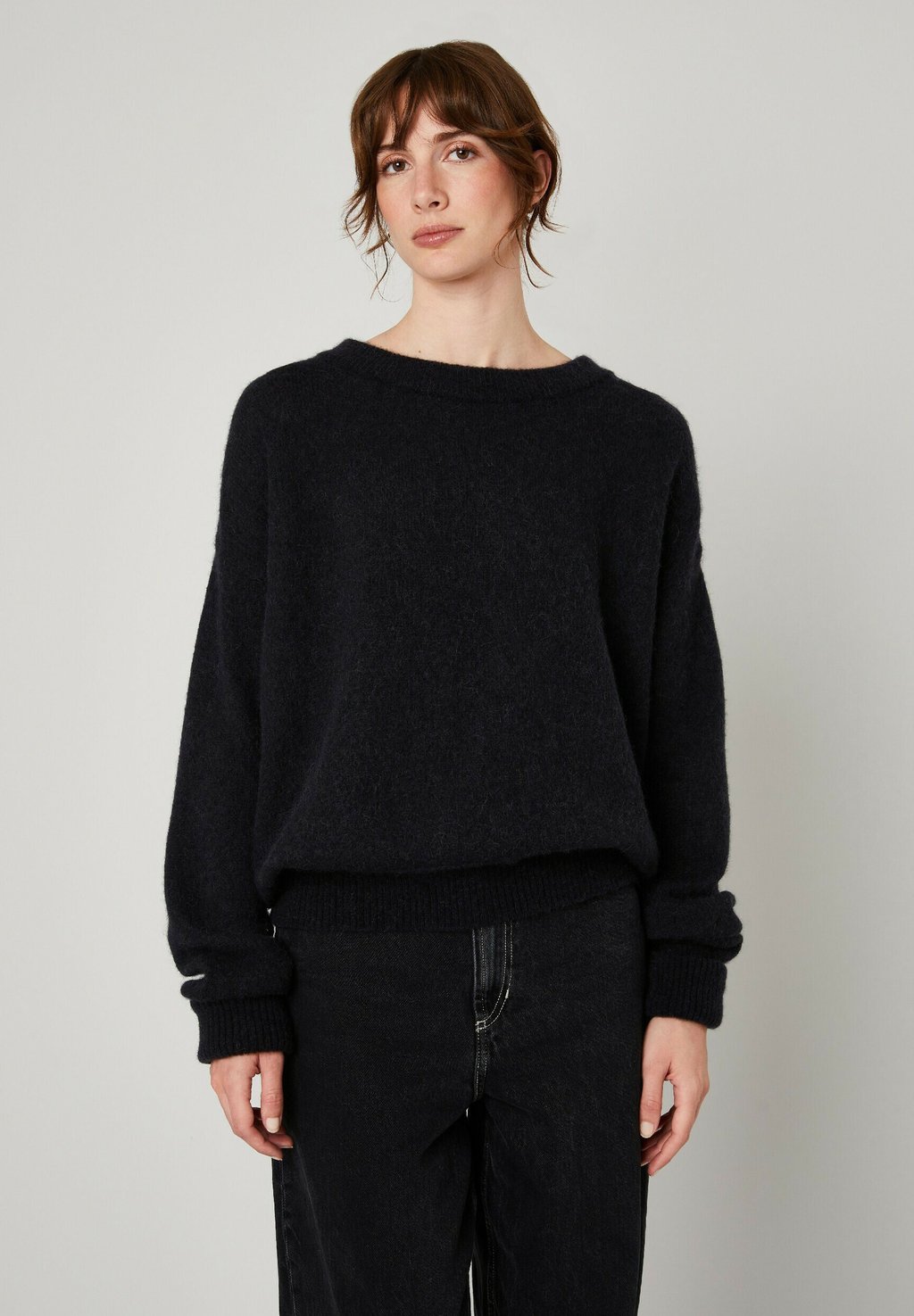 Джемпер VITOW American Vintage, черный
Джемпер VITOW American Vintage, черный