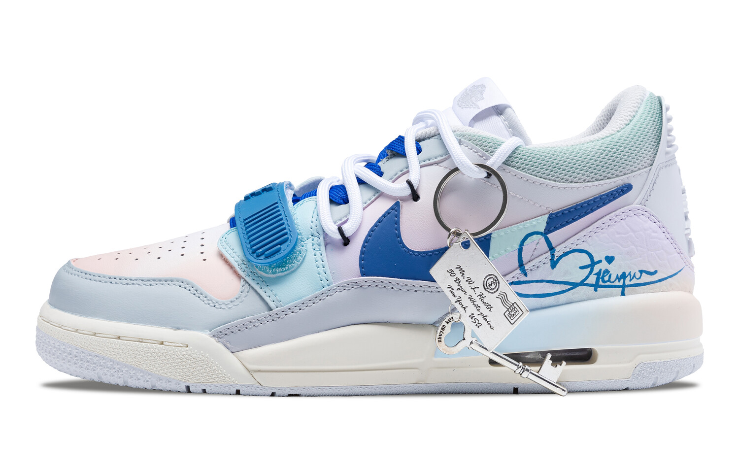 Кроссовки Jordan Legacy 312 Vintage Basketball Shoes Women's Low-top Lilac, светло-фиолетовый
Кроссовки Jordan Legacy 312 Vintage Basketball Shoes Women's Low-top Lilac, светло-фиолетовый