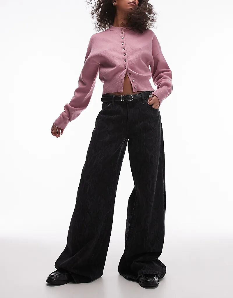 Прямые джинсы со змеиным принтом черного цвета Mango
Прямые джинсы со змеиным принтом черного цвета Mango