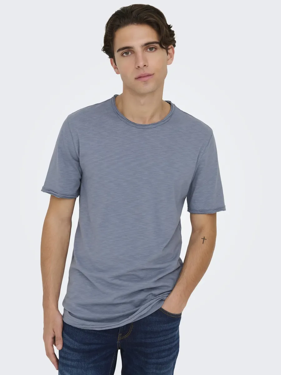 Рубашка ONLY & SONS с круглым вырезом "ONSBENNE LONGY SS TEE NF 7822 NOOS", цвет Flint Stone
Рубашка ONLY & SONS с круглым вырезом "ONSBENNE LONGY SS TEE NF 7822 NOOS", цвет Flint Stone