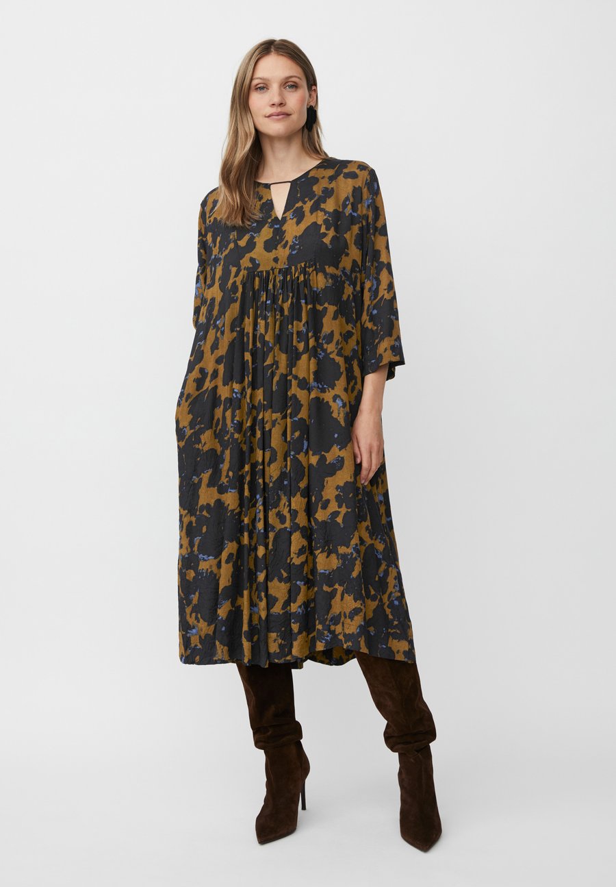 Платье Masai MaNadyne, Breen/Light Brown
Платье Masai MaNadyne, Breen/Light Brown