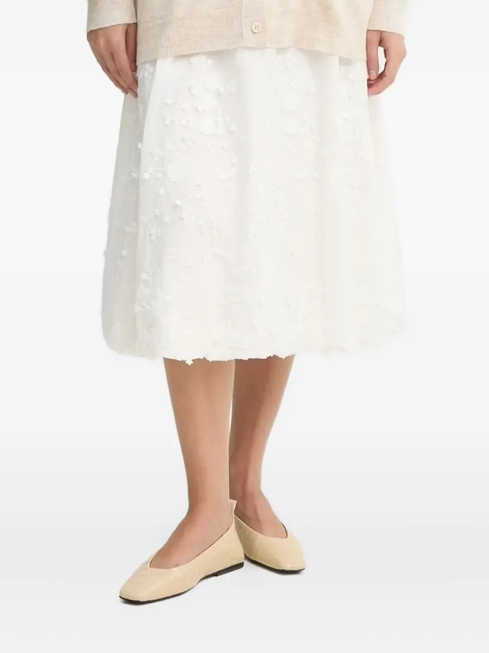 Юбка миди с цветочной вышивкой MUNTHE, белый
Юбка миди с цветочной вышивкой MUNTHE, белый