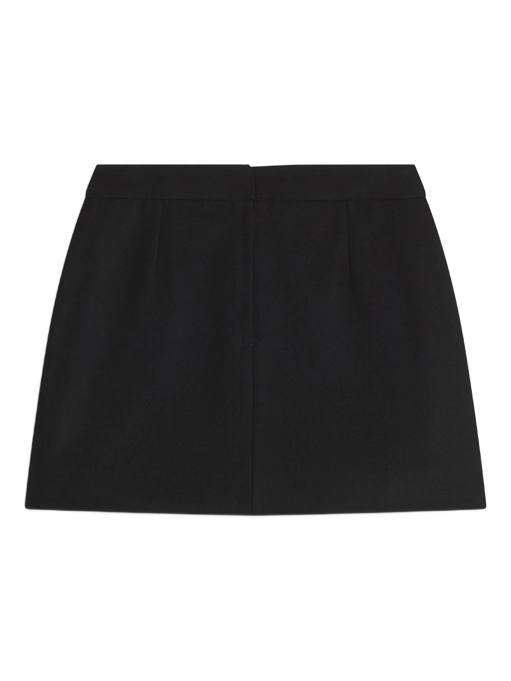 Юбка мини с карманами Maison Kitsuné, черный
Юбка мини с карманами Maison Kitsuné, черный