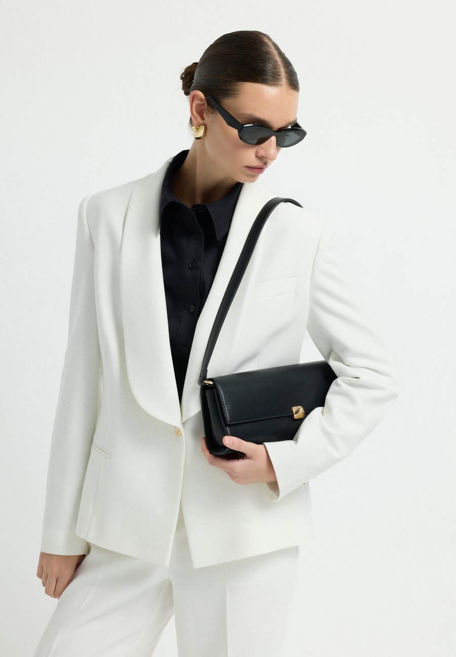 Сумка adL Handbag, Black
Сумка adL Handbag, Black