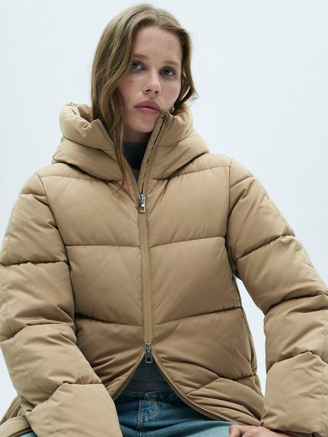 Токийское пуховое пальто Mango, светло-бежевый
Токийское пуховое пальто Mango, светло-бежевый