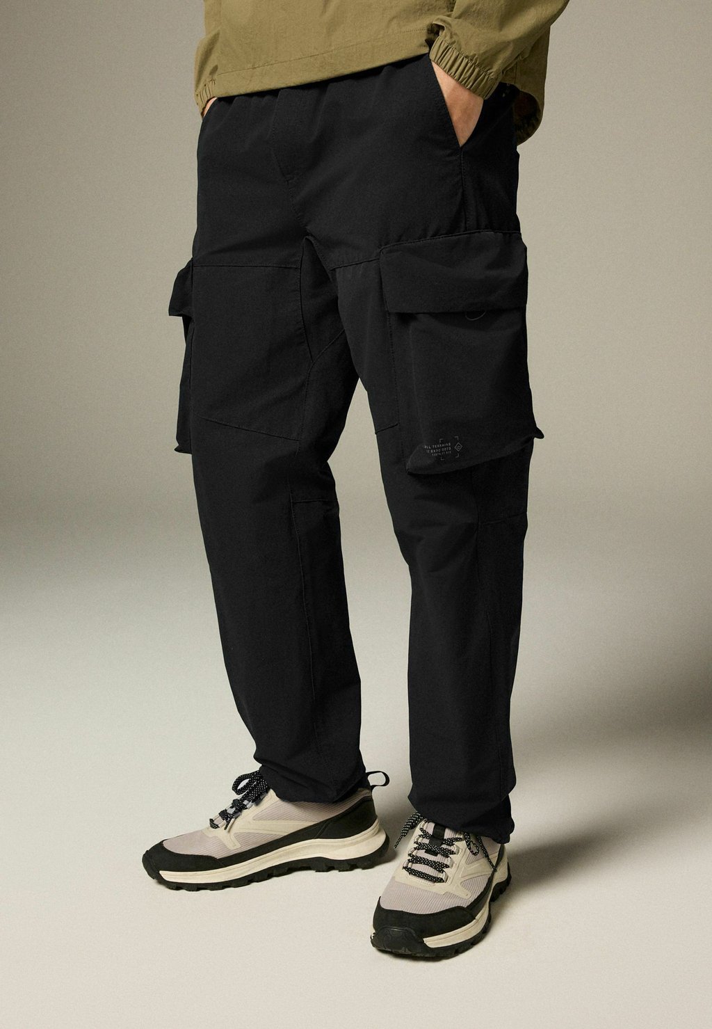 Брюки карго REGULAR FIT - SHOWER RESISTANT STRETCH TECH Next, черный
Брюки карго REGULAR FIT - SHOWER RESISTANT STRETCH TECH Next, черный
