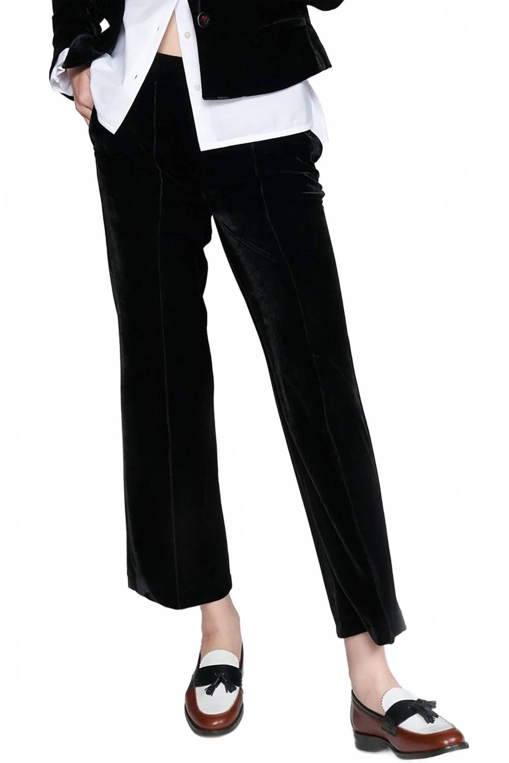 Carole Pant In Black Vilagallo
Carole Pant In Black Vilagallo