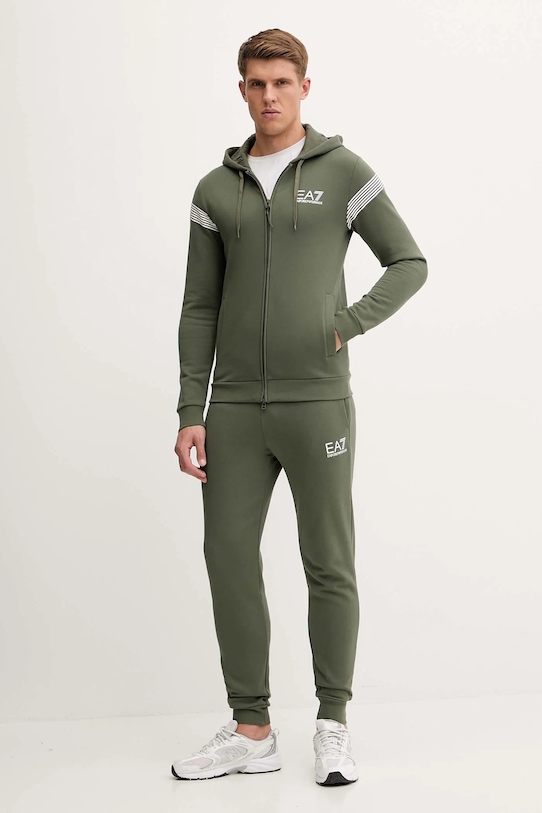 Спортивный костюм Ea7 Emporio Armani, зеленый
Спортивный костюм Ea7 Emporio Armani, зеленый