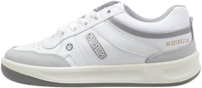 Кроссовки мужские Paredes Star O1, размер 44 (EU 35), белые
Кроссовки мужские Paredes Star O1, размер 44 (EU 35), белые