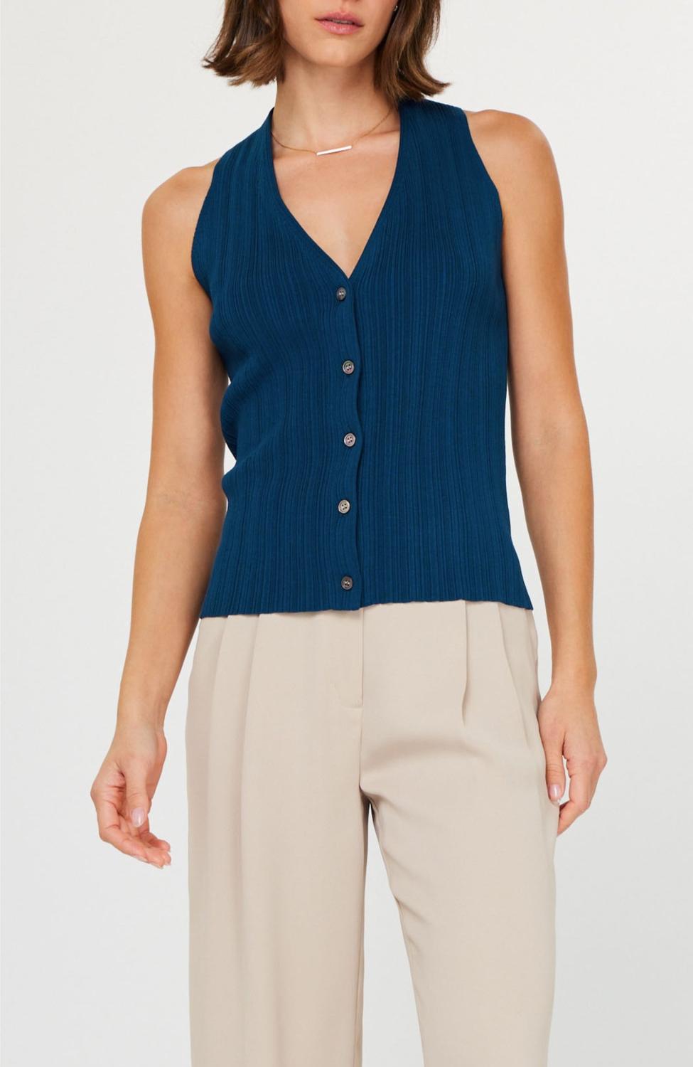 Пуловер-жилет в темно-синем цвете Current air
Пуловер-жилет в темно-синем цвете Current air