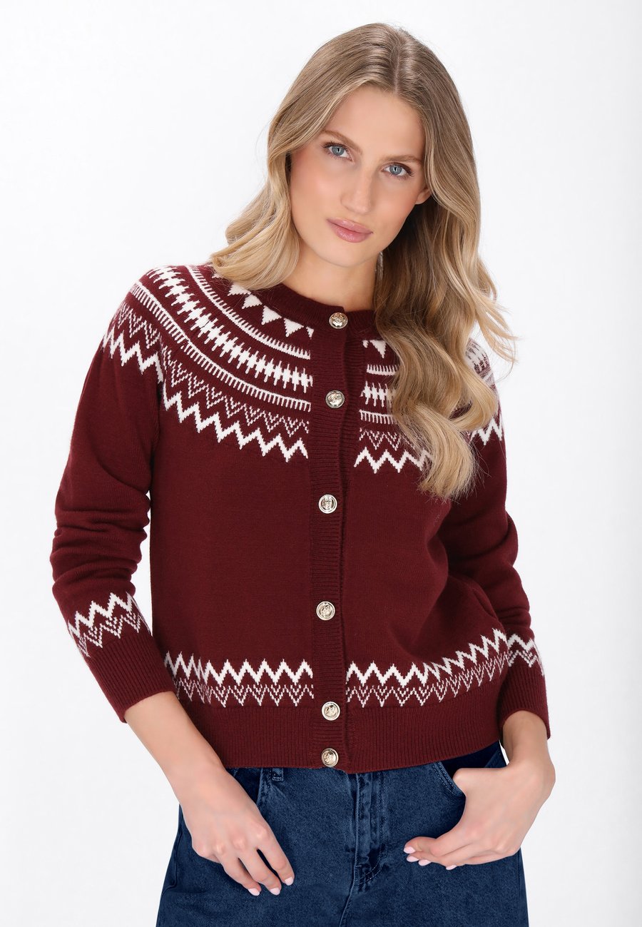 Кардиган DreiMaster Cardigan, Wine Red Offwhite/Dark Red
Кардиган DreiMaster Cardigan, Wine Red Offwhite/Dark Red