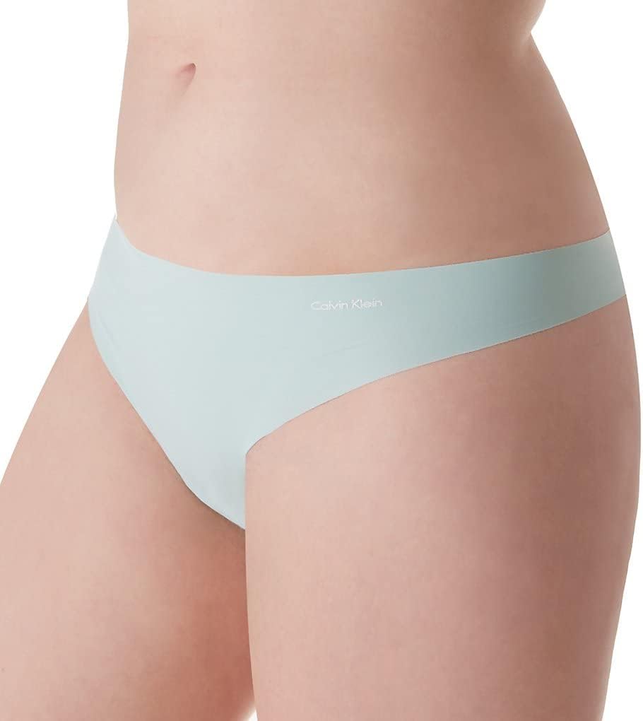 Женские невидимые стринги Calvin Klein D3428, Sky
Женские невидимые стринги Calvin Klein D3428, Sky