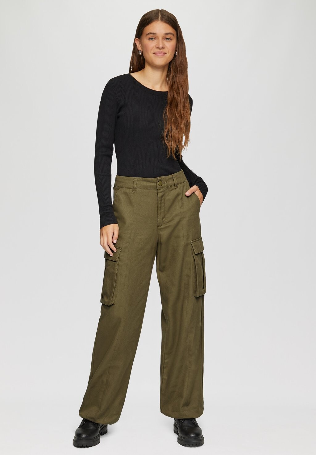 Брюки карго QS, темно-зеленый
Брюки карго QS, темно-зеленый