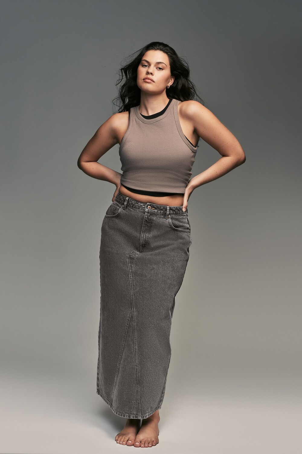 Юбка макси из денима 100% хлопок фасона «песочные часы» Next, серый
Юбка макси из денима 100% хлопок фасона «песочные часы» Next, серый