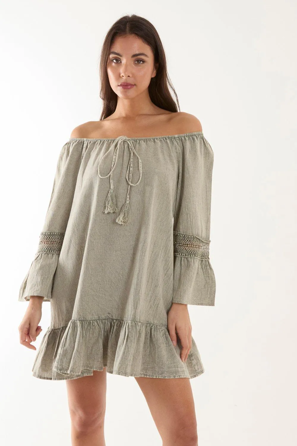 Платье-туника с кружевной отделкой Blue Vanilla, хаки
Платье-туника с кружевной отделкой Blue Vanilla, хаки