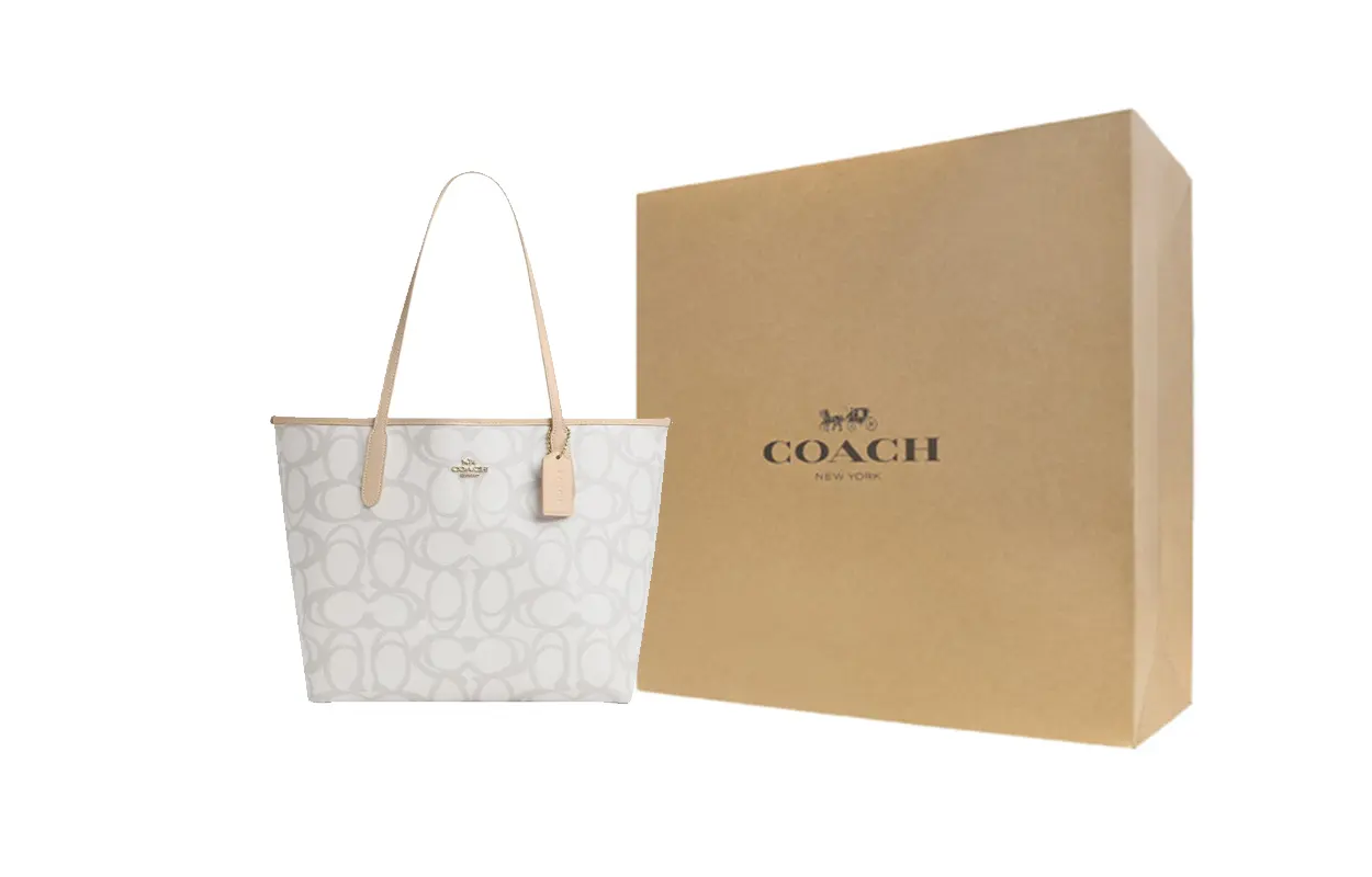 COACH Городская сумка-шопер из прорезиненного хлопка
COACH Городская сумка-шопер из прорезиненного хлопка