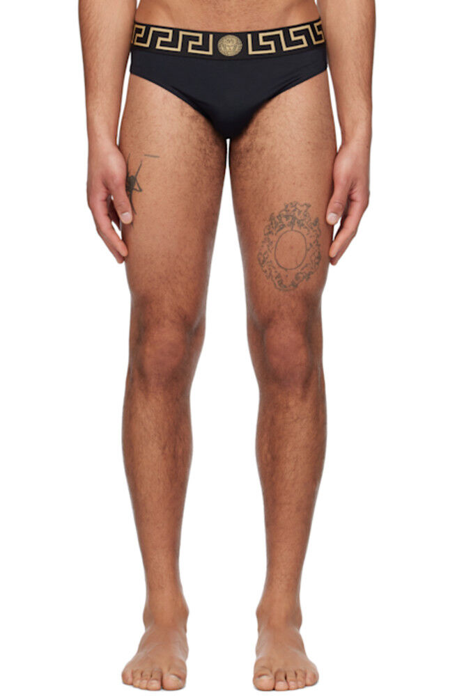Плавки-шорты с черным узором Greca Border Versace Underwear 
Плавки-шорты с черным узором Greca Border Versace Underwear