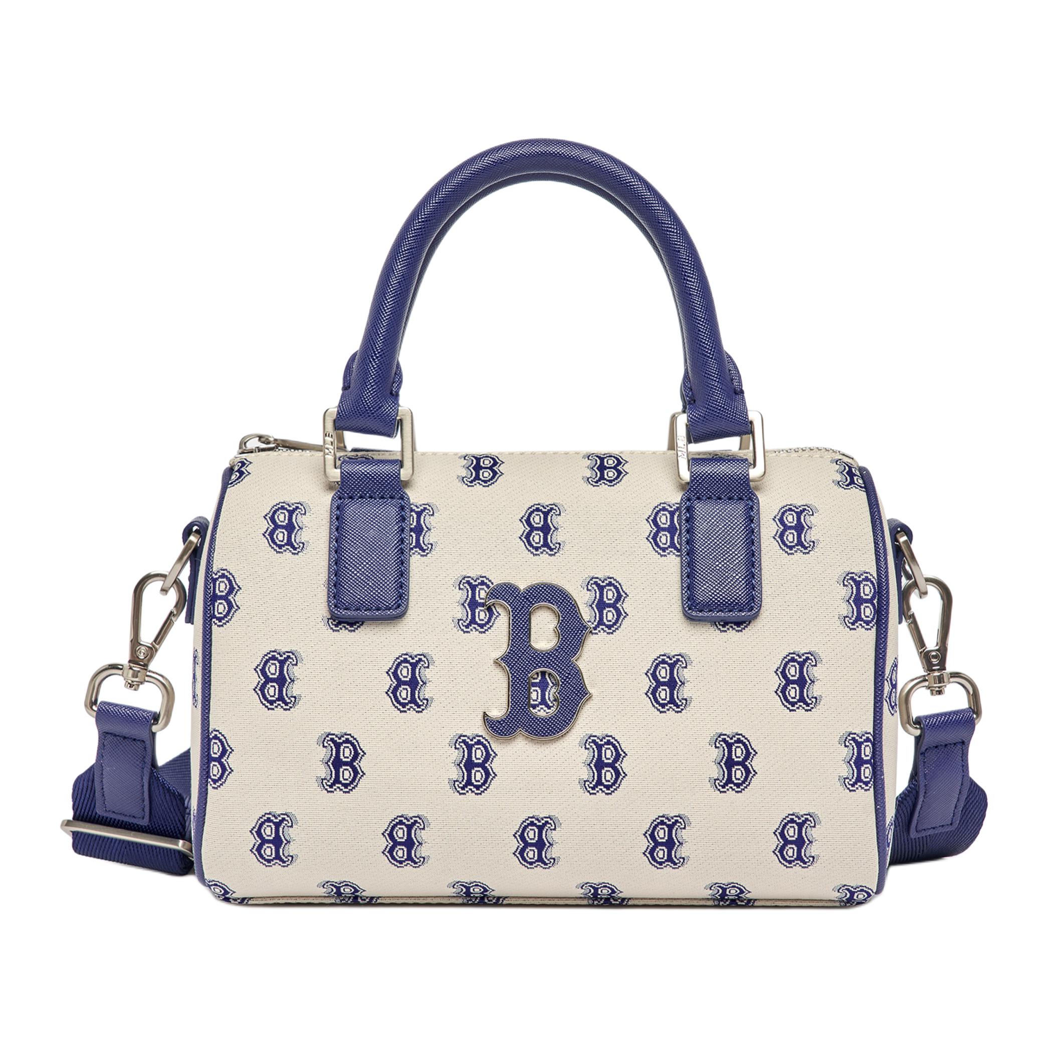 Полиэстеровая сумка с надписью портативная через плечо на пояс женская синяя серая MLB
Полиэстеровая сумка с надписью портативная через плечо на пояс женская синяя серая MLB