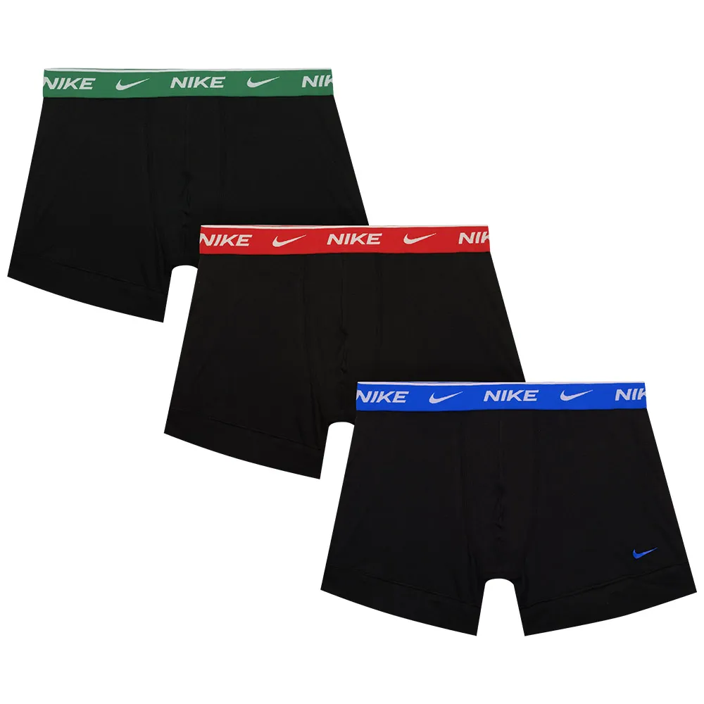 Боксеры 3 шт Nike Eday Trunk, черный
Боксеры 3 шт Nike Eday Trunk, черный