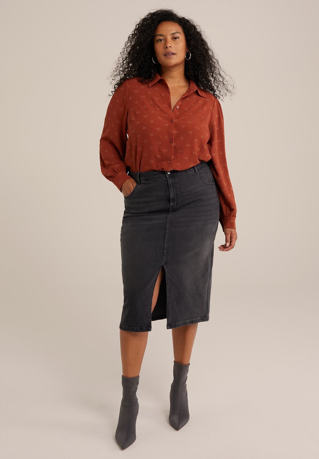 Юбка-карандаш BLUE RIDGE WE Fashion, темно-серый 
Юбка-карандаш BLUE RIDGE WE Fashion, темно-серый