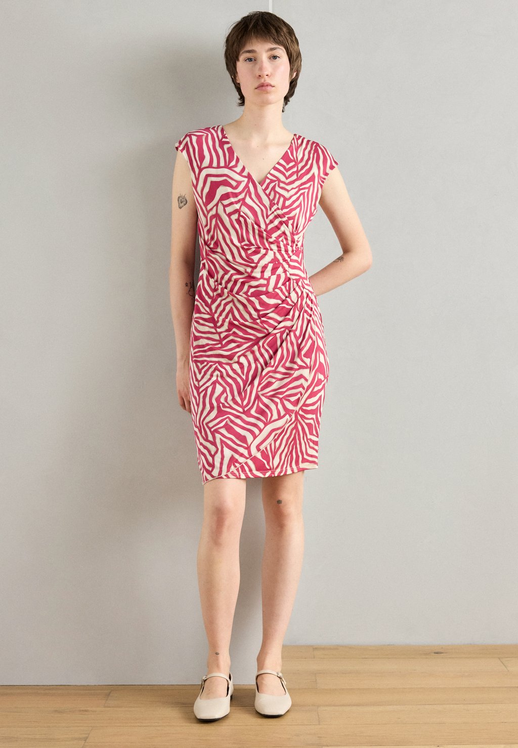 Платье из джерси Shift dress Morgan, мультиколор
Платье из джерси Shift dress Morgan, мультиколор