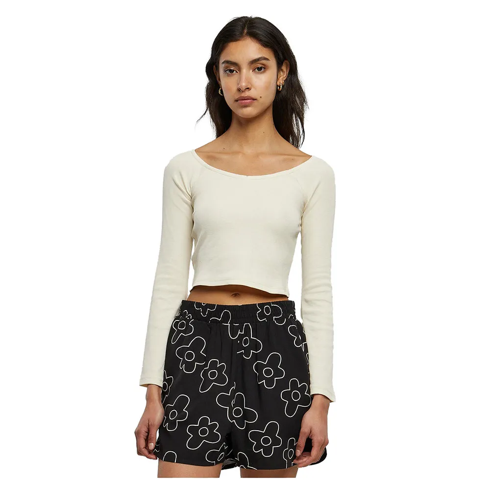 Футболка Urban Classics Short Rib Wide V-Neck Long Sleeve V Neck, белый 
Футболка Urban Classics Short Rib Wide V-Neck Long Sleeve V Neck, белый