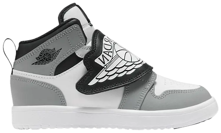 Кроссовки Air Jordan Sky Jordan 1 PS, белый
Кроссовки Air Jordan Sky Jordan 1 PS, белый