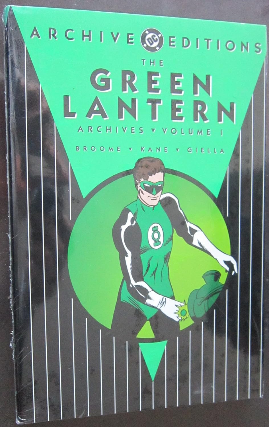 The Green Lantern Archives - Volume 1 (DC Comics)
The Green Lantern Archives - Volume 1 (DC Comics)