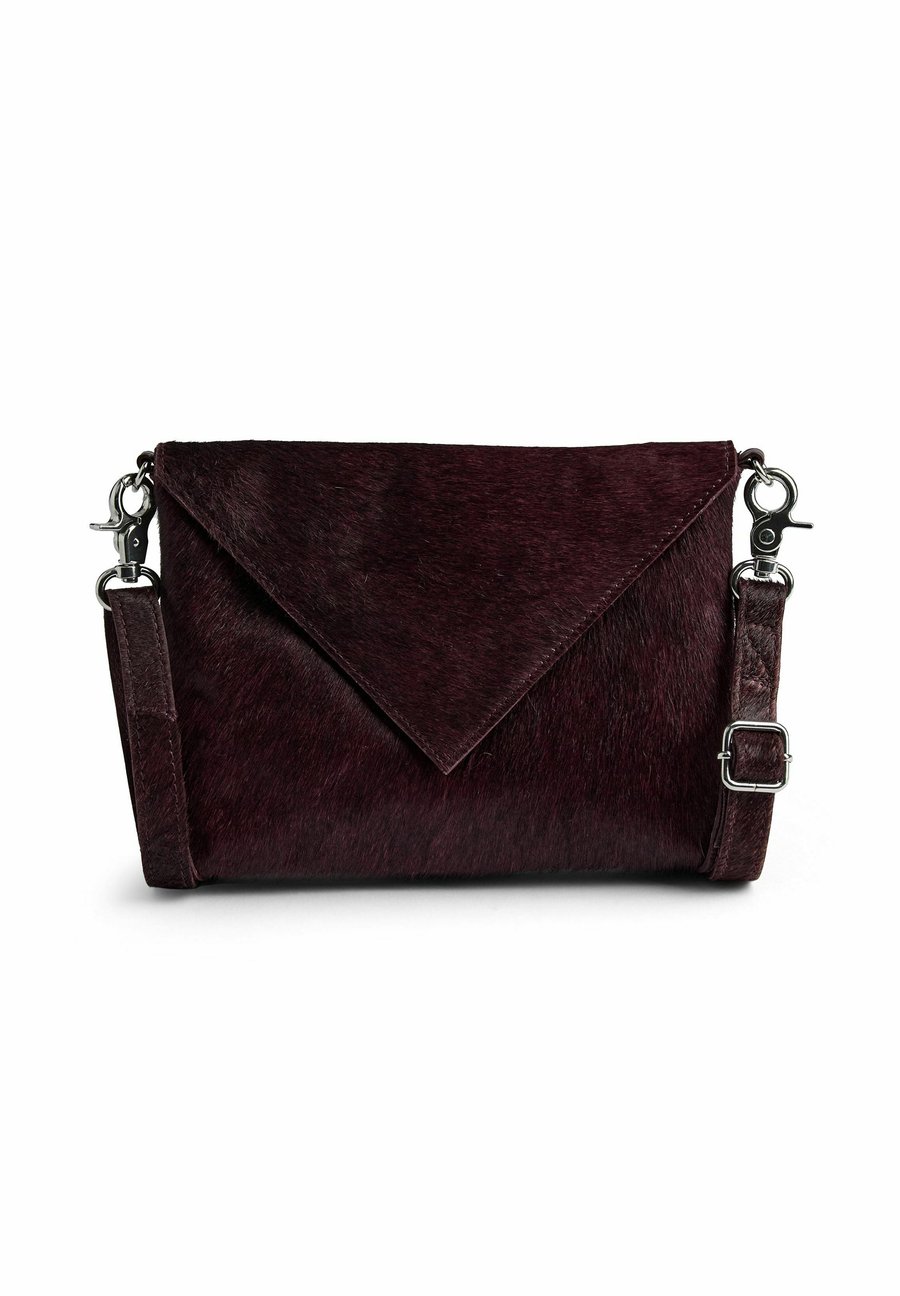 Сумка кросс-боди DEPECHE Cross body bag, Ox Blood/Red
Сумка кросс-боди DEPECHE Cross body bag, Ox Blood/Red