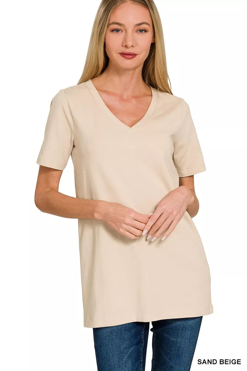 Футболка с V-образным вырезом и коротким рукавом TRUEDAMES, песочный бежевый
Футболка с V-образным вырезом и коротким рукавом TRUEDAMES, песочный бежевый